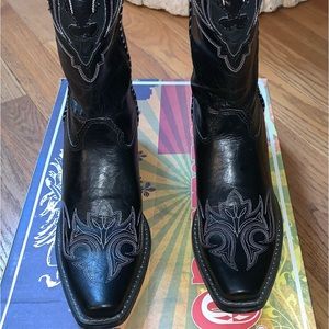 Durango Cowboy Boots Size 10